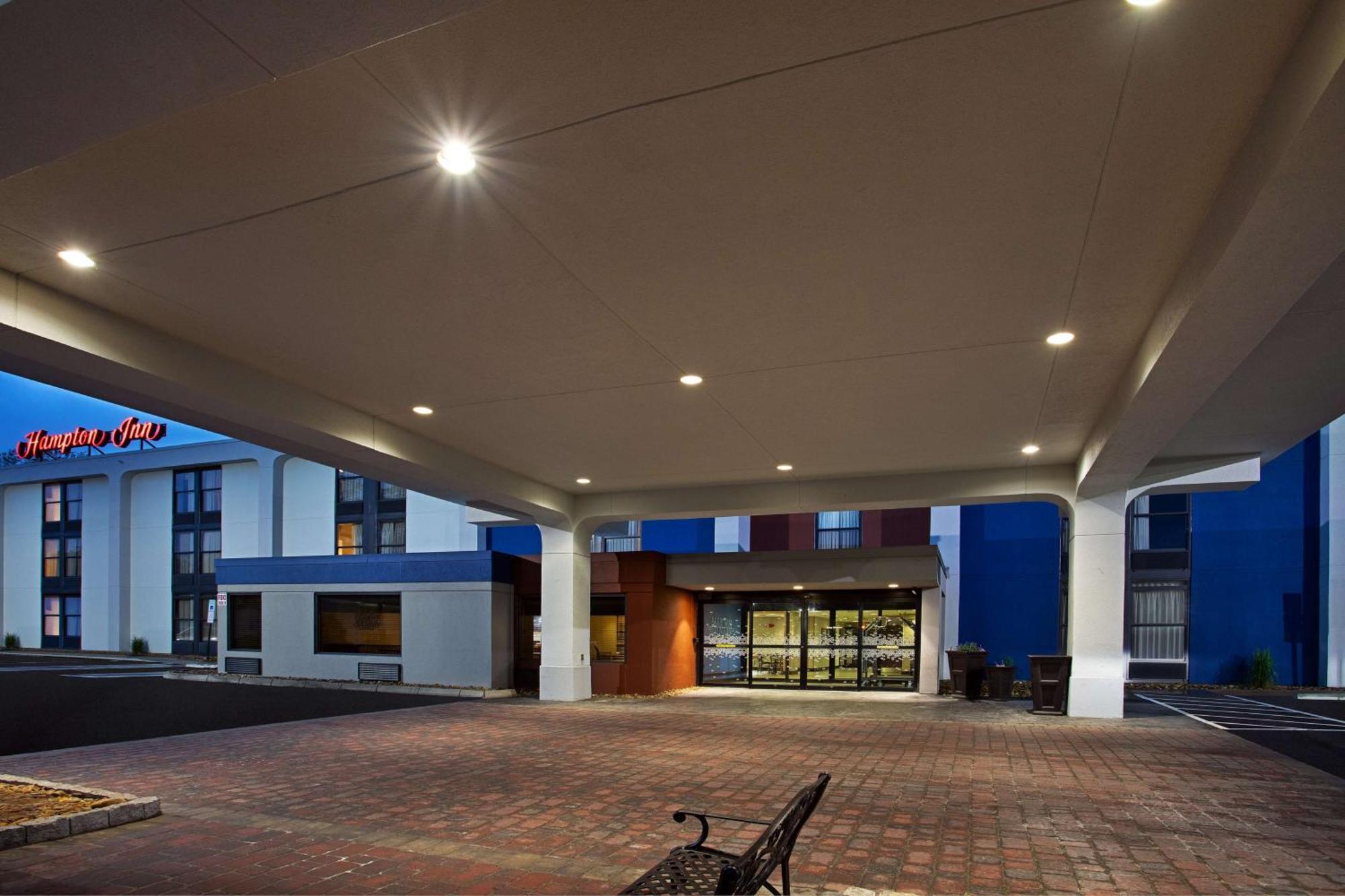 Hampton Inn State College Exterior photo